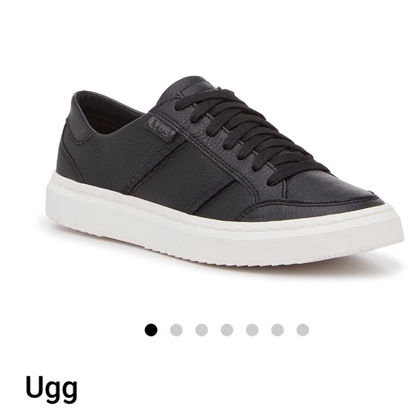 UGG Alameda Sneaker. Letter Women's/38
